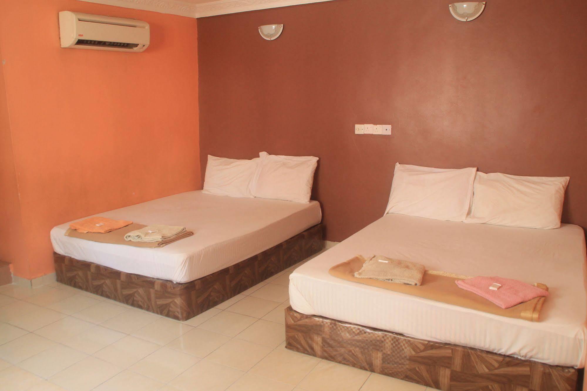 Sentosa Villa Hotel كلانغْ المظهر الخارجي الصورة