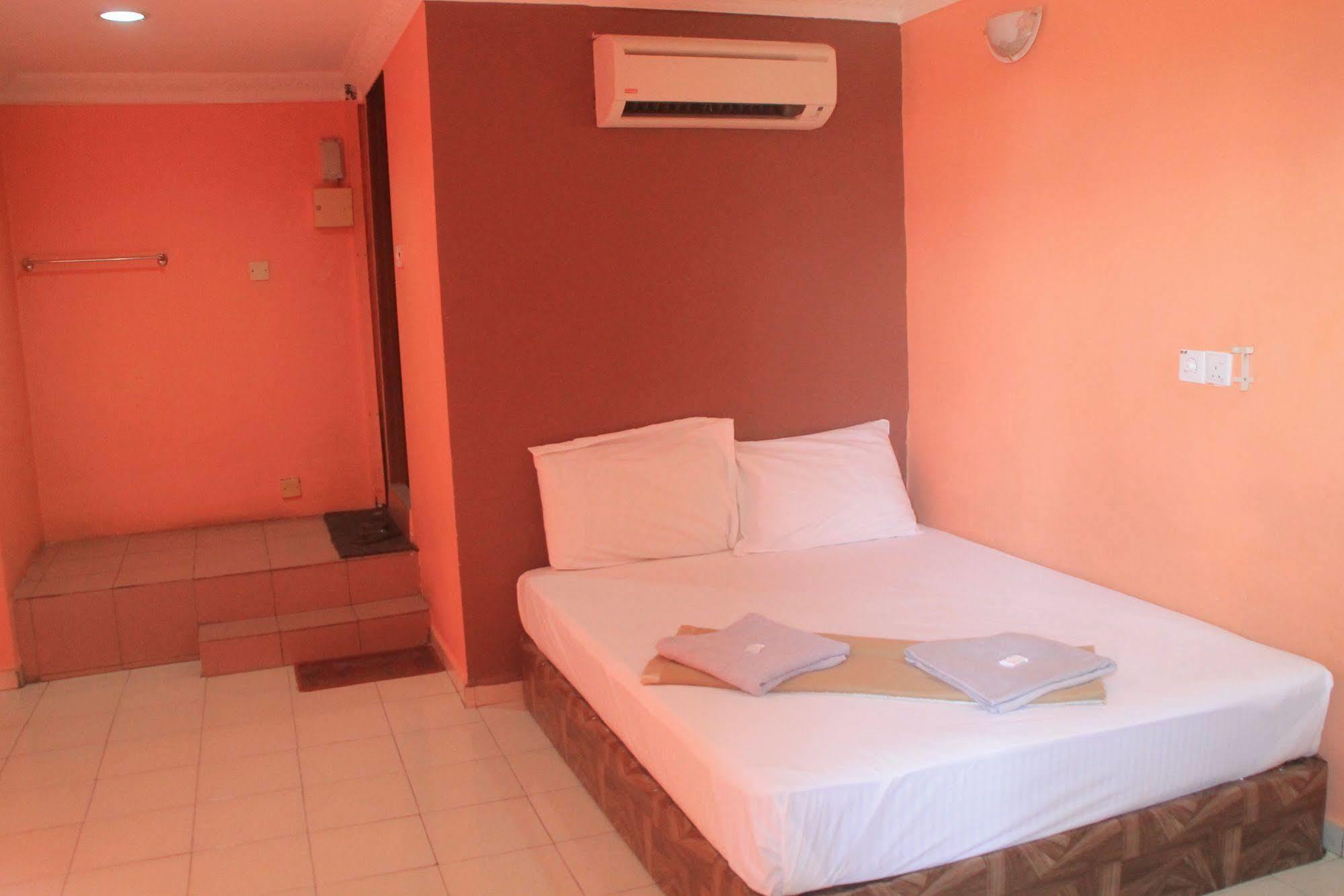 Sentosa Villa Hotel كلانغْ المظهر الخارجي الصورة